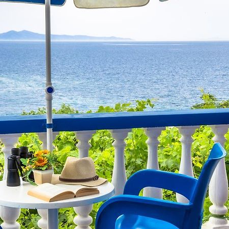 Villa George バトシ エクステリア 写真
